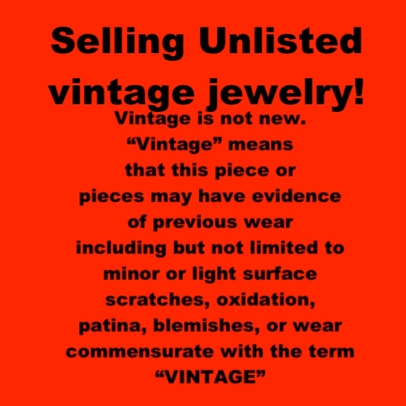 STOP / READ / YOU ARE BIDDING ON VINTAGE JEWELRY - Picture 2 of 4